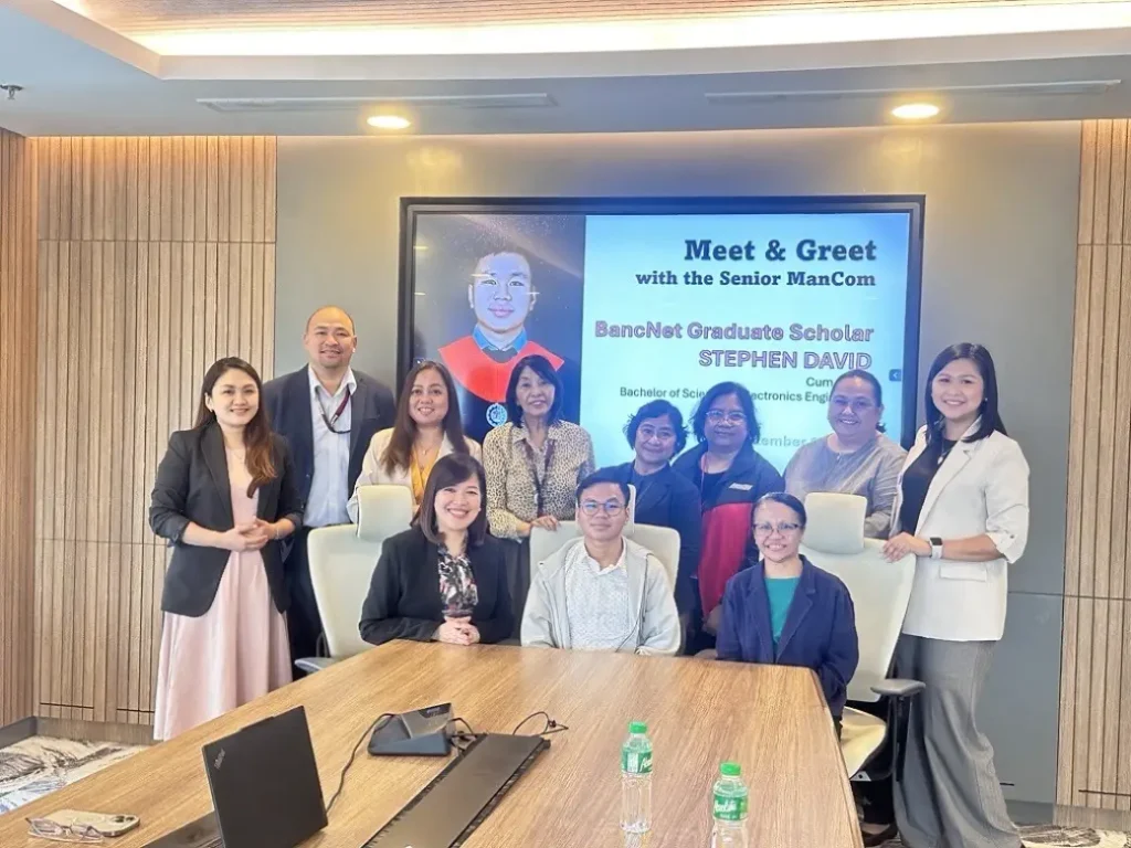 BancNet Scholar with members of BancNet’s Senior ManCom